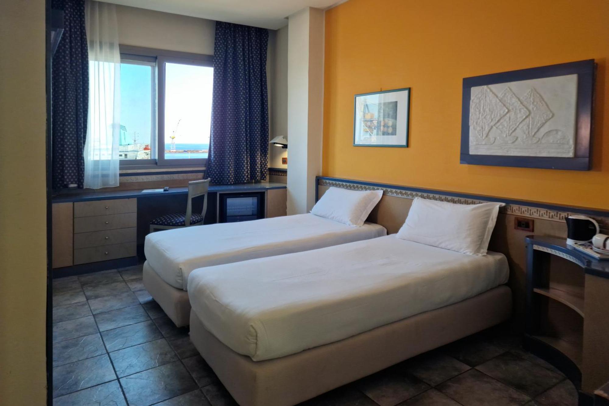 Ibis Styles Palermo President Hotel Exterior photo